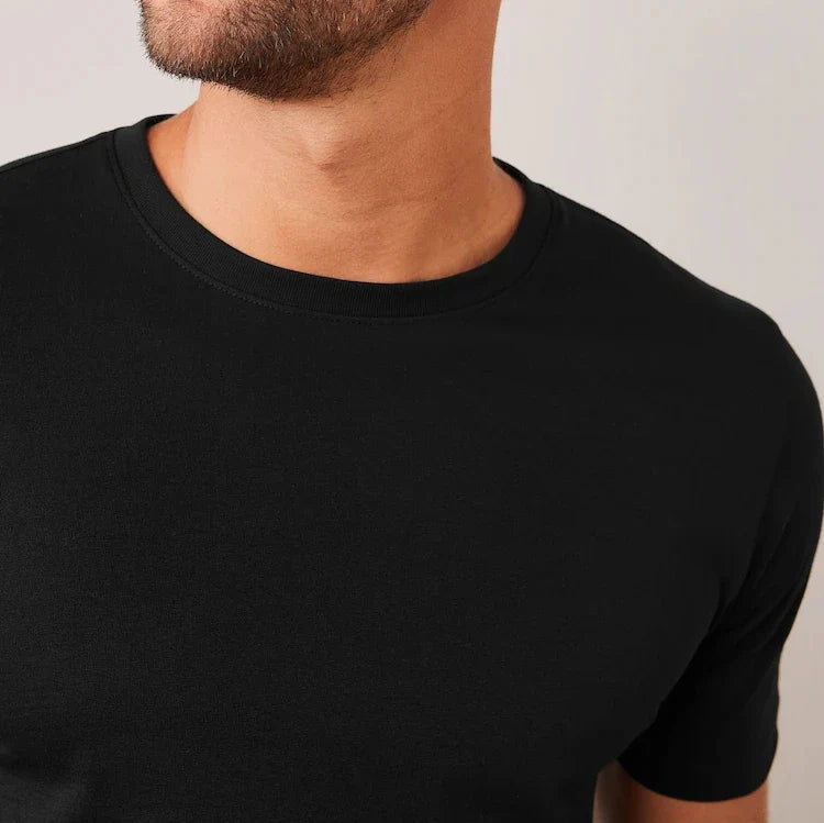 Black T-shirt