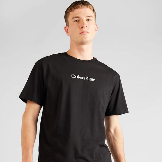 Calvin Klein Black T-shirt